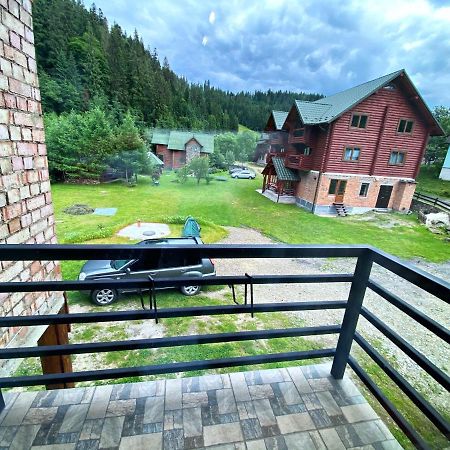 Готель Під Магурою Ворохта Екстер'єр фото