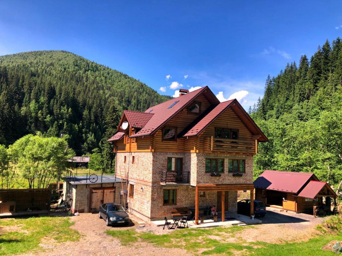 Готель Під Магурою Ворохта Екстер'єр фото